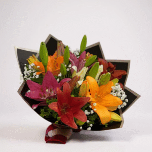 Ramo colorido de 8 lilium abiertos