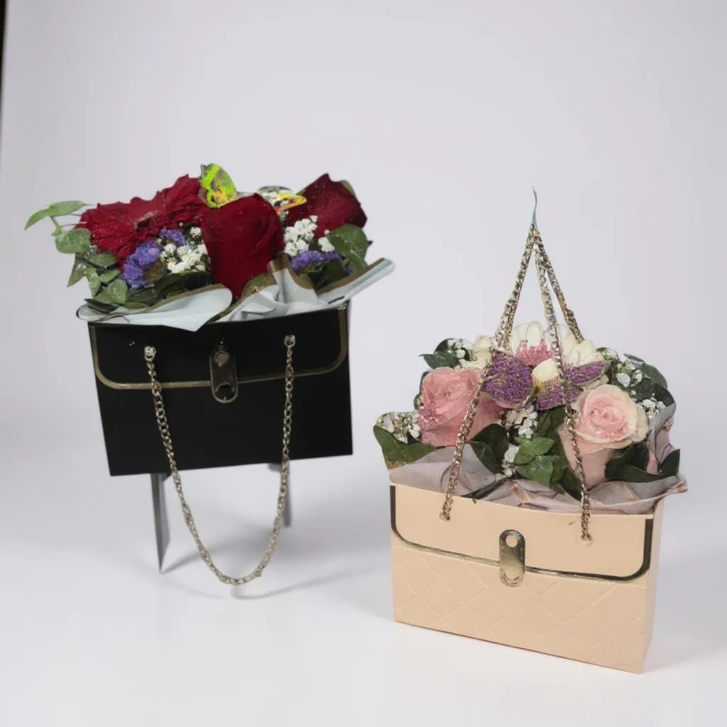 Cartera floral pequeña