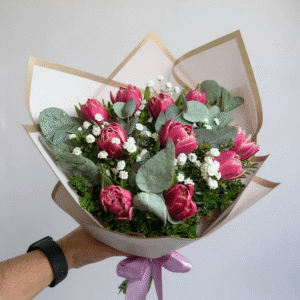 Ramo 10 tulipanes rosados redondo
