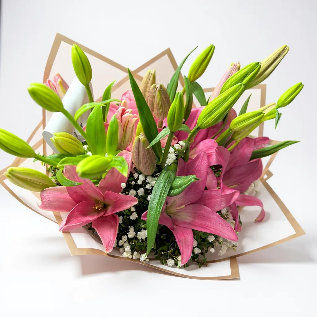 Ramo de 8 varas de lilium rosados